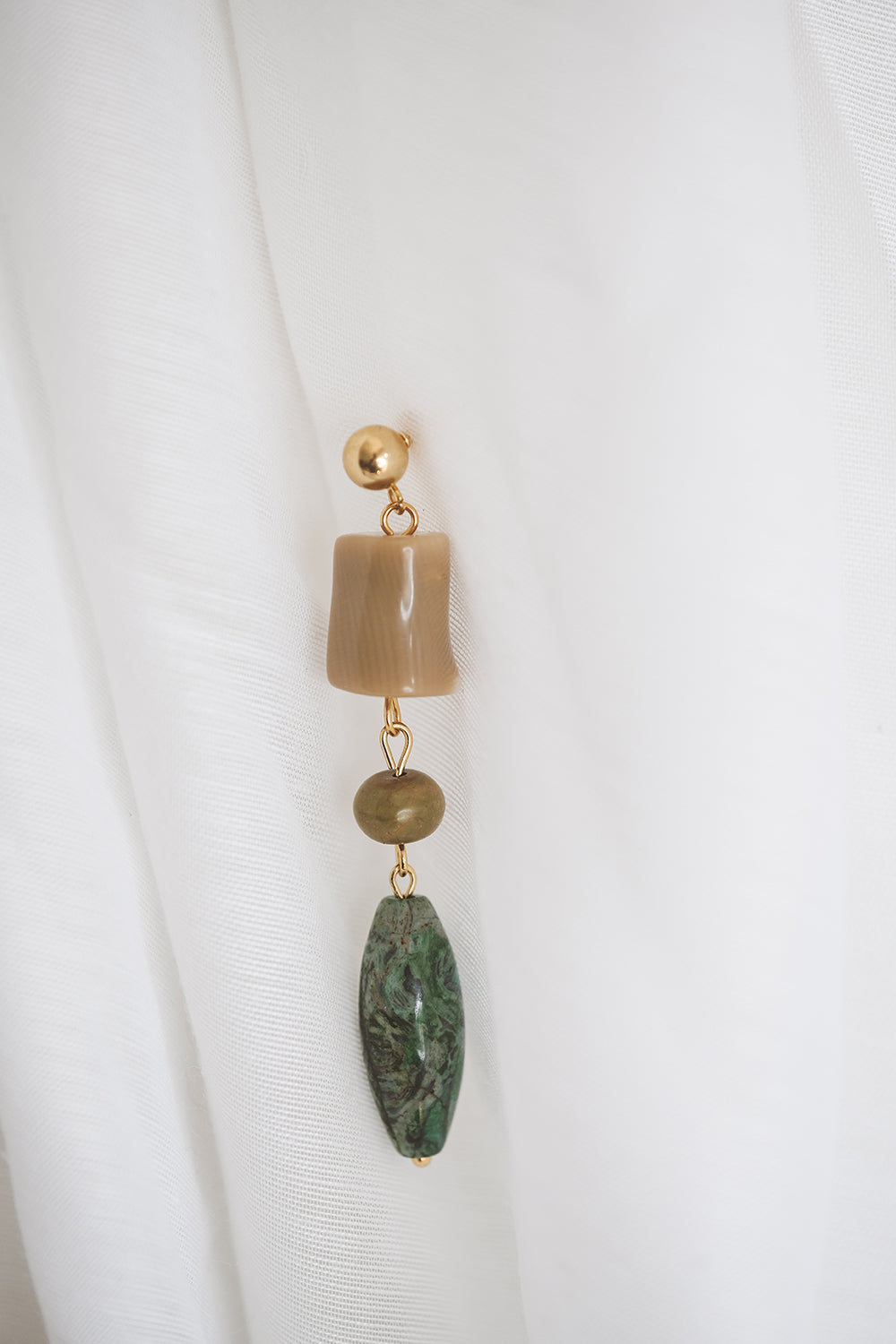 Betty Coral Stone | Gold