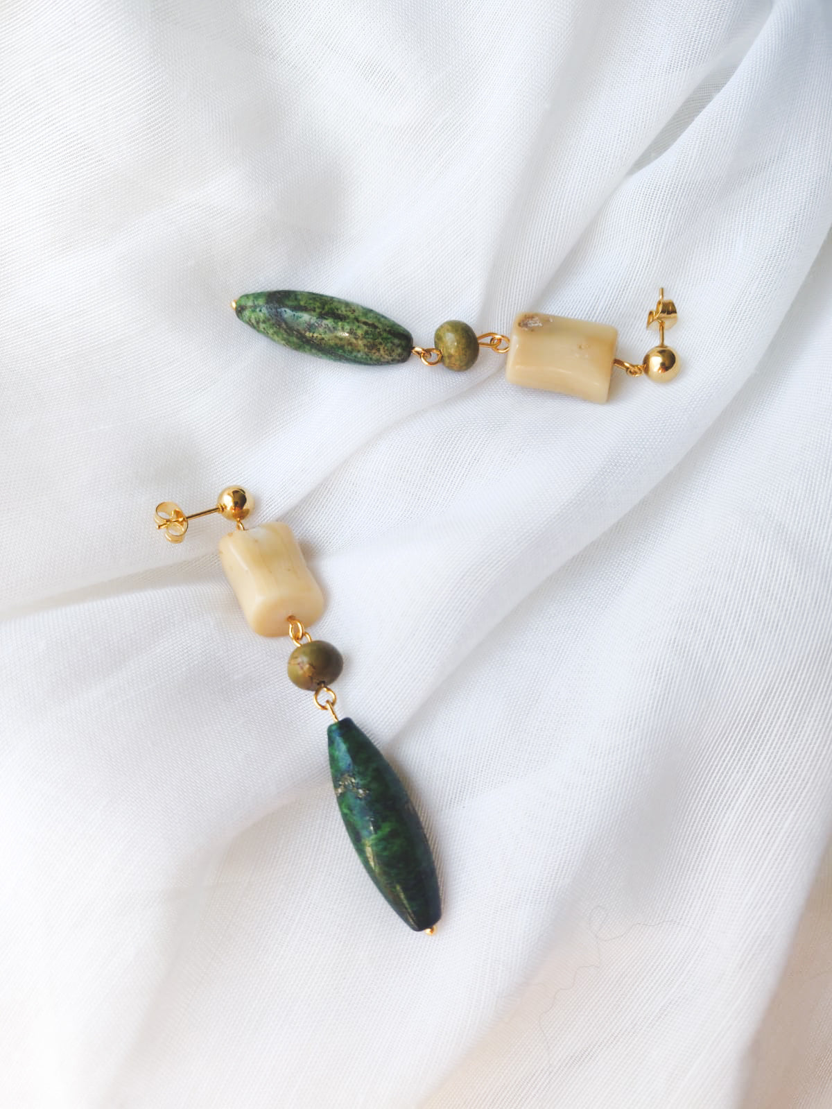 Betty Coral Stone | Gold